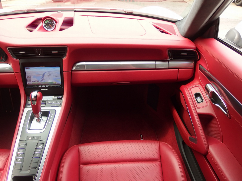 ポルシェ&nbsp;911(Type991.1)&nbsp;カレラS　左ハンドル　EUR-GTRワイドボディキット　ES21inアルミ　オールペイント&nbsp;中古車