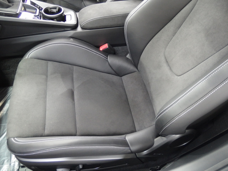 ポルシェ 911(Type992) GT3　正規ディーラー車　右ハンドル　PDK　2027年2月迄保証継承可 中古車