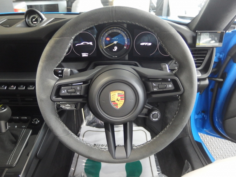ポルシェ 911(Type992) GT3　正規ディーラー車　右ハンドル　PDK　2027年2月迄保証継承可 中古車