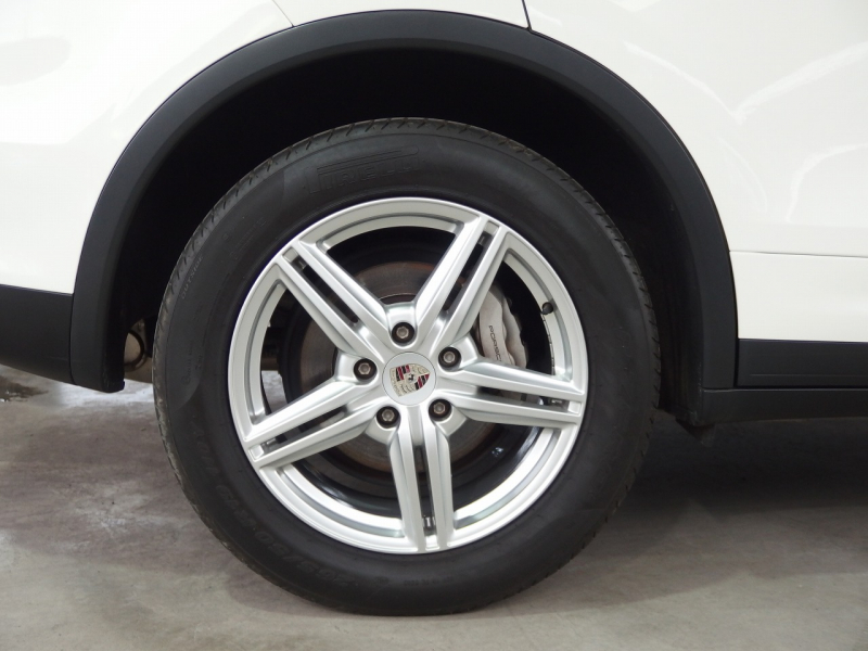 ポルシェ&nbsp;カイエン&nbsp;S　正規ディーラー車　右ハンドル　&nbsp;中古車