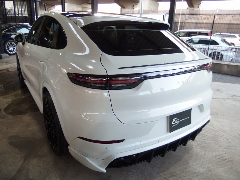 ポルシェ&nbsp;カイエンクーペ&nbsp;正規ディーラー車　EUR-GTエアロ　ESダウンサス　22インチアルミホイール　右ハンドル　2020yモデル&nbsp;中古車