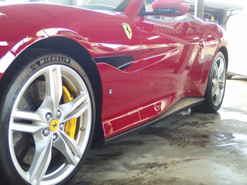 フェラーリ ポルトフィーノ 正規ディーラー車　左ハンドル　F1　DCT 中古車