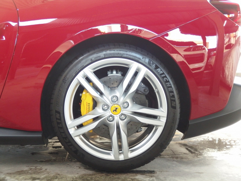 フェラーリ ポルトフィーノ 正規ディーラー車　左ハンドル　F1　DCT 中古車