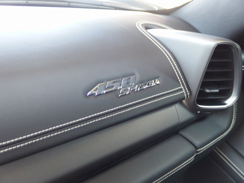 フェラーリ&nbsp;458スパイダー&nbsp;左ハンドル　F1　DCT&nbsp;中古車