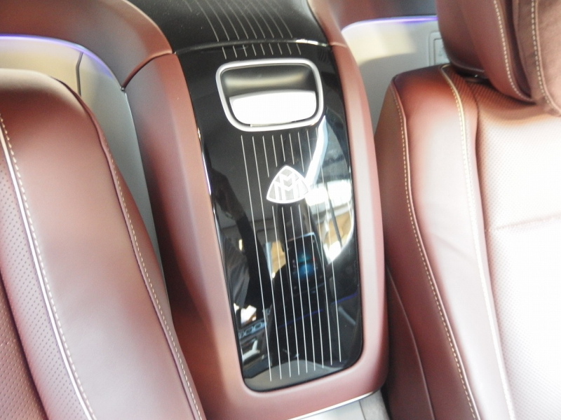 メルセデスマイバッハ GLS 600　4マチック　正規ディーラー車　左ハンドル　 中古車