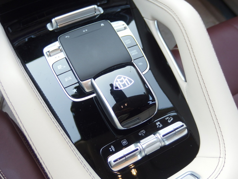 メルセデスマイバッハ GLS 600　4マチック　正規ディーラー車　左ハンドル　 中古車