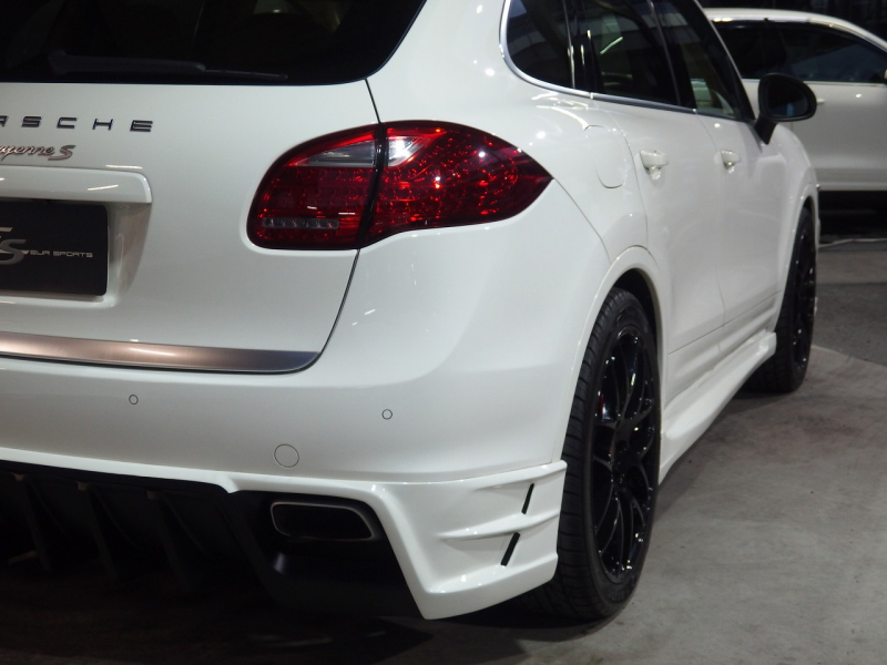 ポルシェ&nbsp;カイエン&nbsp;S　正規ディーラー車　右ハンドル　EUR-GTエアロ&nbsp;中古車