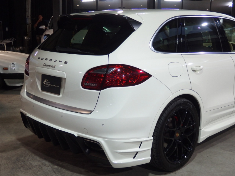 ポルシェ&nbsp;カイエン&nbsp;S　正規ディーラー車　右ハンドル　EUR-GTエアロ&nbsp;中古車