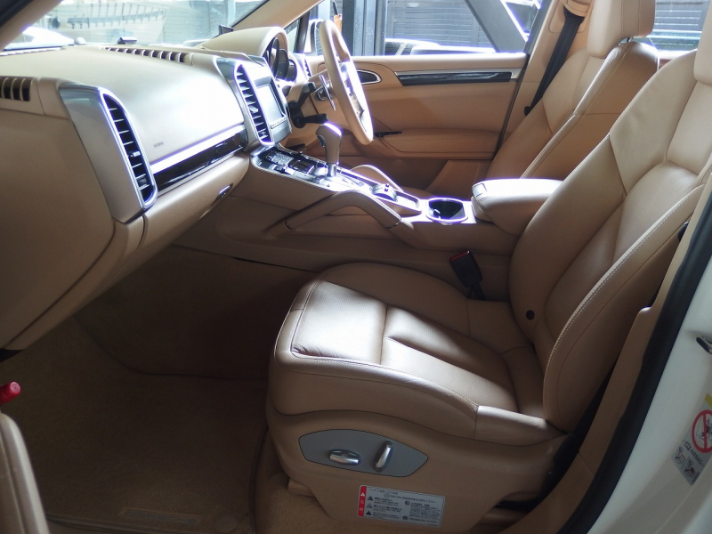 ポルシェ&nbsp;カイエン&nbsp;S　正規ディーラー車　右ハンドル　EUR-GTエアロ&nbsp;中古車