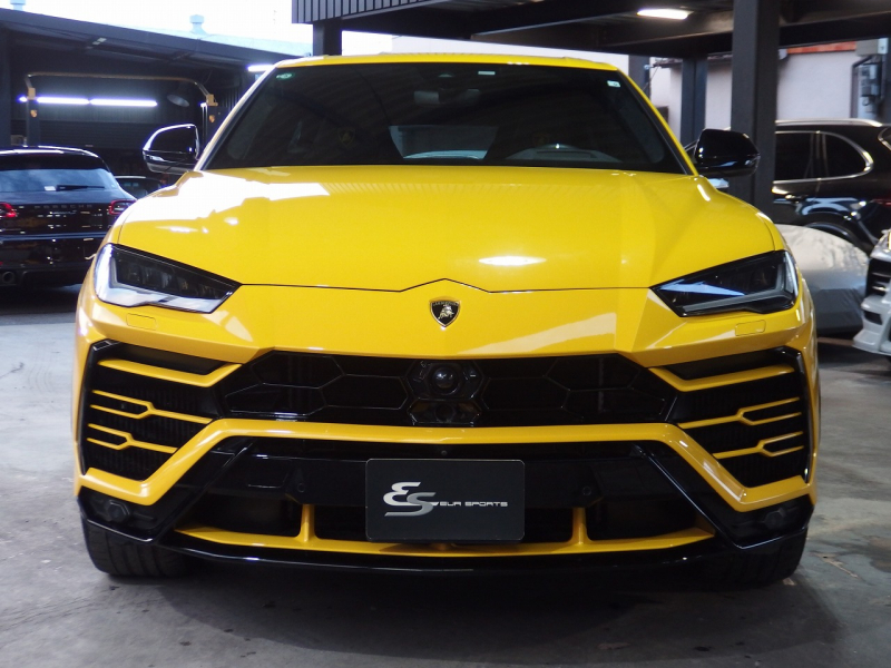 ランボルギーニ ウルス 正規ディーラー車　左ハンドル　 中古車