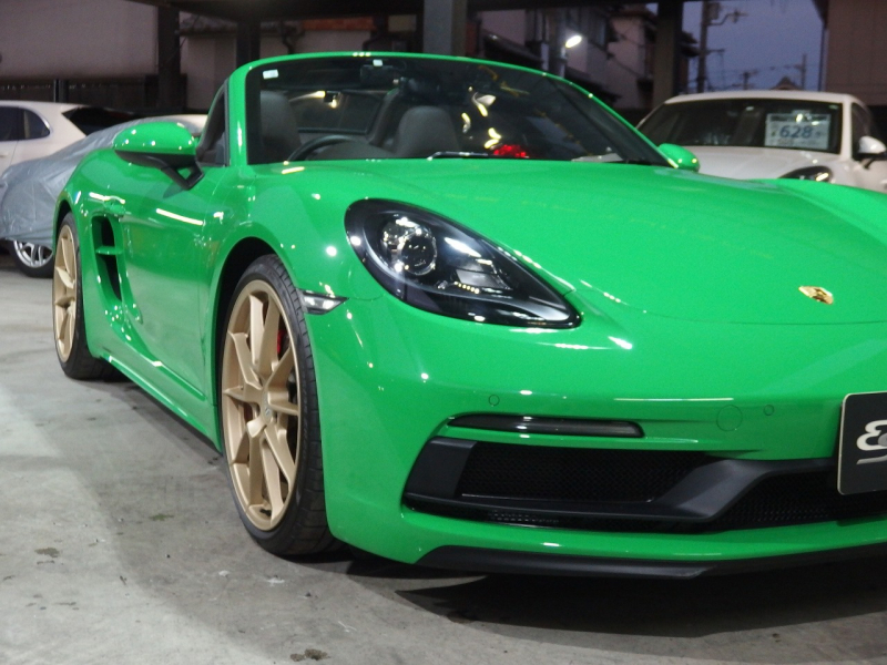 ポルシェ 718 ボクスター GTS4.0　正規ディーラー車　右ハンドル 中古車