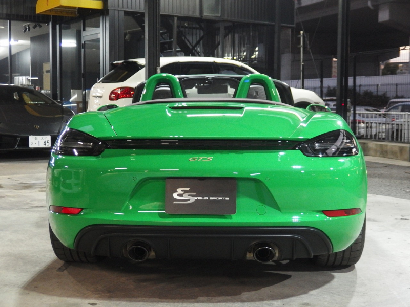 ポルシェ 718 ボクスター GTS4.0　正規ディーラー車　右ハンドル 中古車