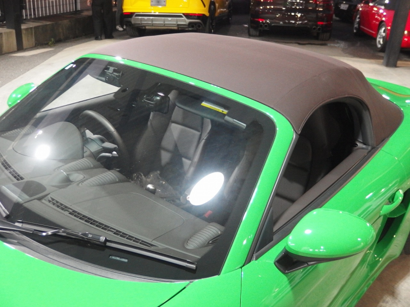 ポルシェ 718 ボクスター GTS4.0　正規ディーラー車　右ハンドル 中古車