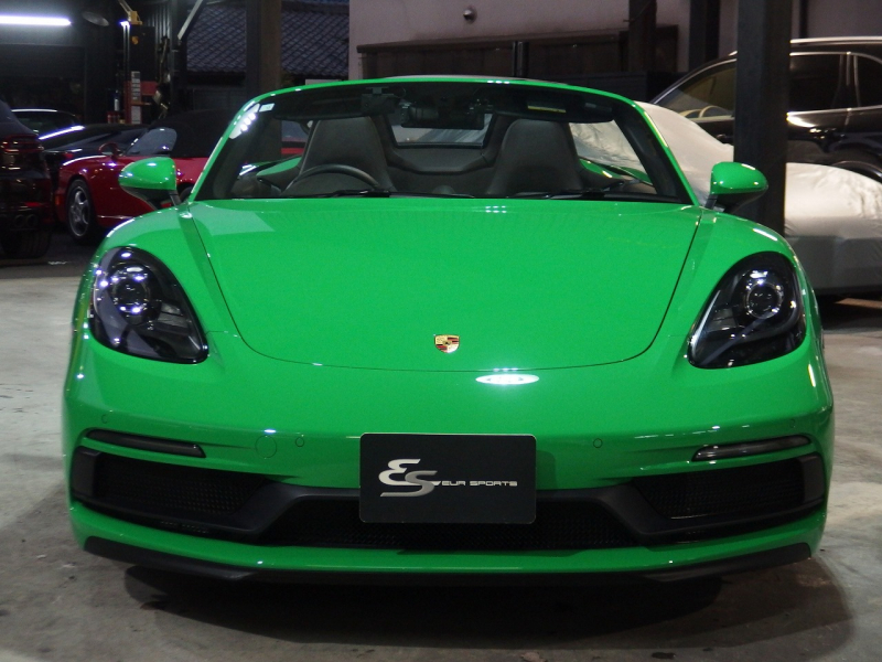 ポルシェ 718 ボクスター GTS4.0　正規ディーラー車　右ハンドル 中古車