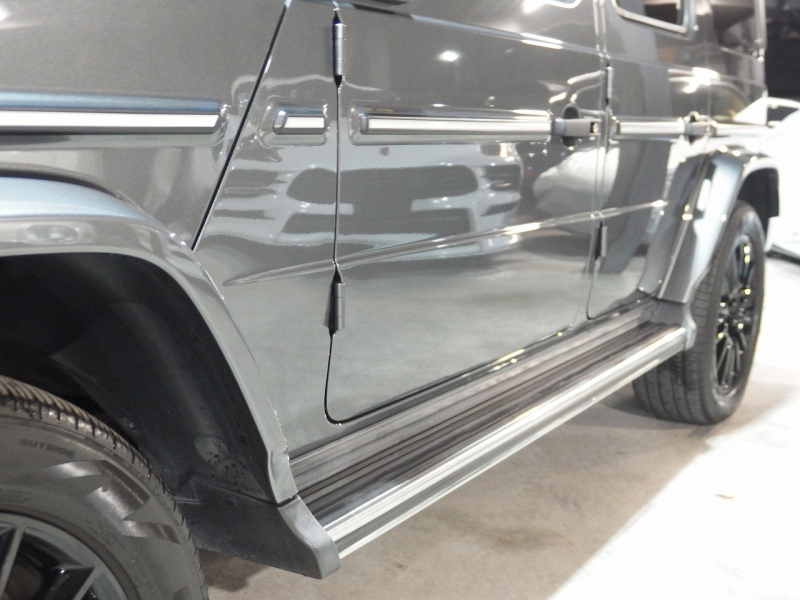 メルセデスベンツ Gクラス G400d　正規ディーラー車　左ハンドル 中古車