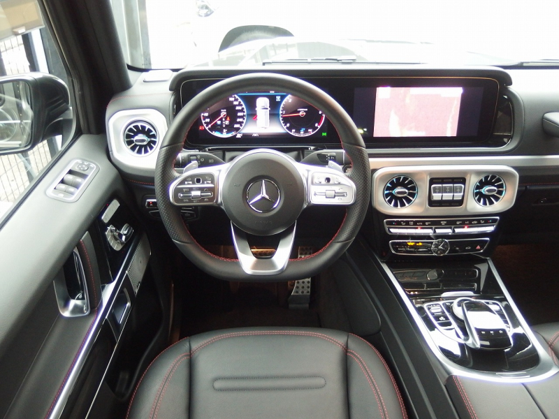 メルセデスベンツ Gクラス G400d　正規ディーラー車　左ハンドル 中古車