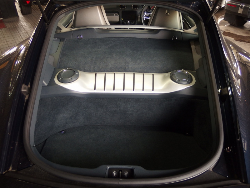 ポルシェ&nbsp;718 ケイマン&nbsp;PDK　正規ディーラー車　右ハンドル&nbsp;中古車