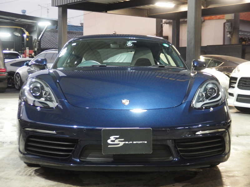 ポルシェ&nbsp;718 ケイマン&nbsp;PDK　正規ディーラー車　右ハンドル&nbsp;中古車