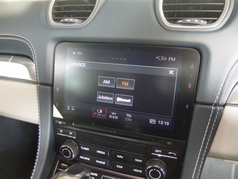 ポルシェ&nbsp;718 ケイマン&nbsp;PDK　正規ディーラー車　右ハンドル&nbsp;中古車