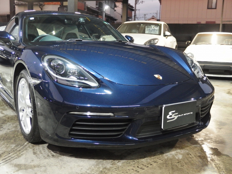 ポルシェ&nbsp;718 ケイマン&nbsp;PDK　正規ディーラー車　右ハンドル&nbsp;中古車