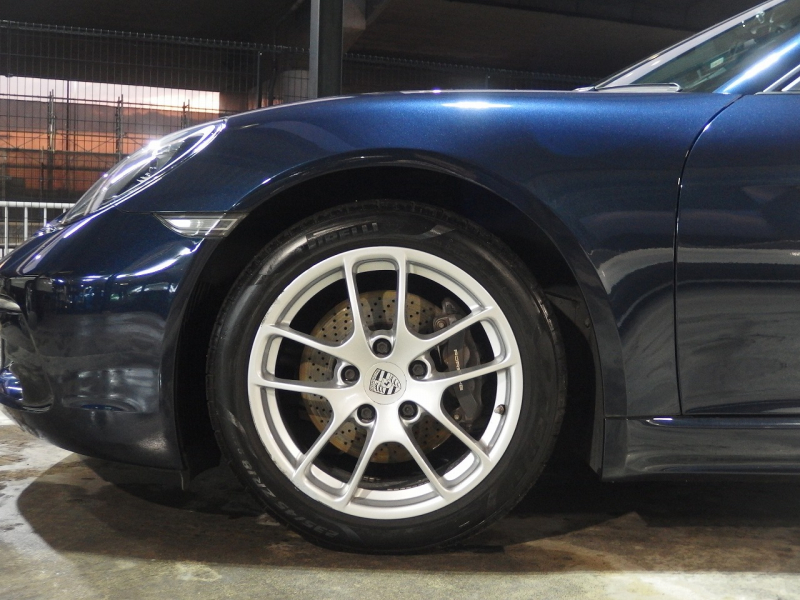 ポルシェ&nbsp;718 ケイマン&nbsp;PDK　正規ディーラー車　右ハンドル&nbsp;中古車