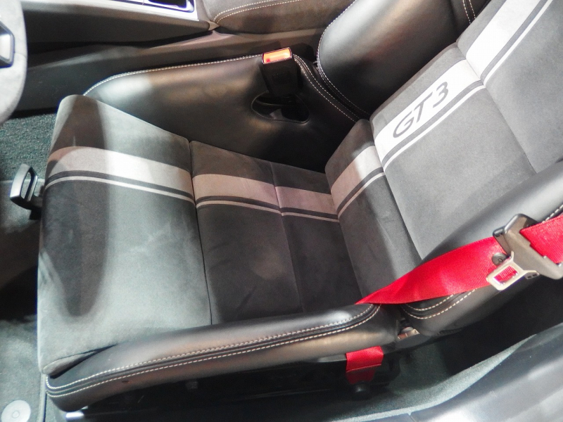 ポルシェ&nbsp;911(Type991)&nbsp;後期モデル　GT3　PDK　正規ディーラー車　左ハンドル&nbsp;中古車