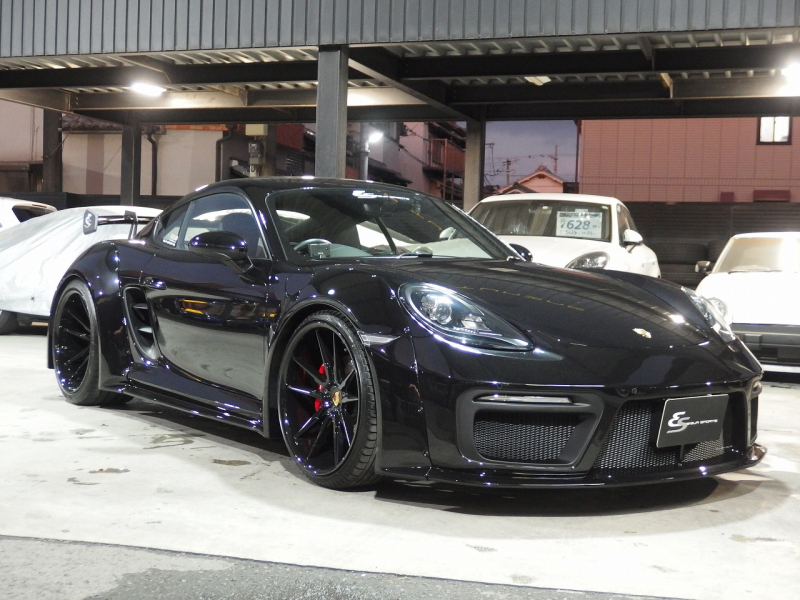 ポルシェ&nbsp;718 ケイマン&nbsp;PDK　正規ディーラー車　右ハンドル　EUR-GTRワイドボディ&nbsp;中古車