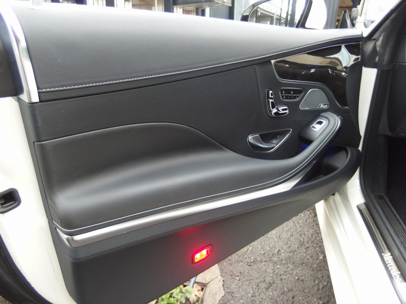 メルセデスベンツ&nbsp;Sクラス&nbsp;S550クーペ 　AMGライン　20インチアルミホイール　パノラミックルーフ&nbsp;中古車