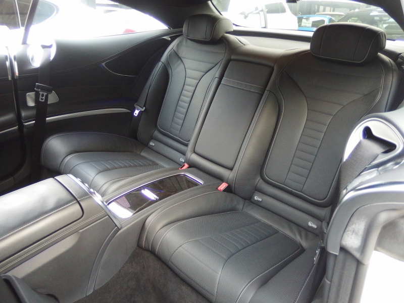 メルセデスベンツ&nbsp;Sクラス&nbsp;S550クーペ 　AMGライン　20インチアルミホイール　パノラミックルーフ&nbsp;中古車