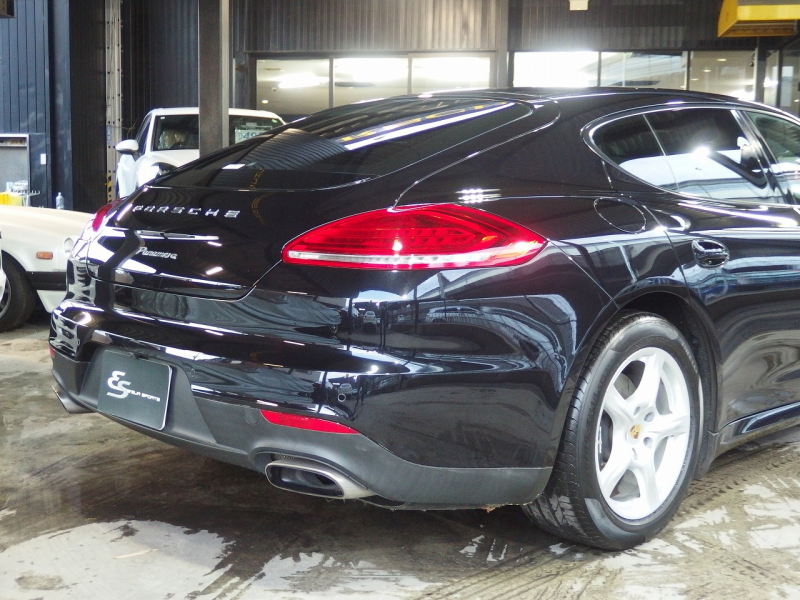 ポルシェ&nbsp;パナメーラ&nbsp;PDK　正規ディーラー車　右ハンドル&nbsp;中古車