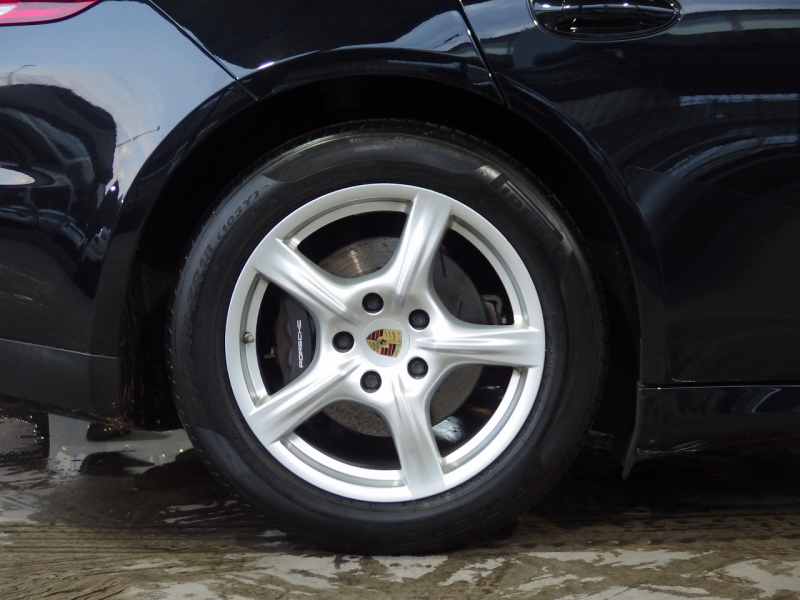 ポルシェ&nbsp;パナメーラ&nbsp;PDK　正規ディーラー車　右ハンドル&nbsp;中古車