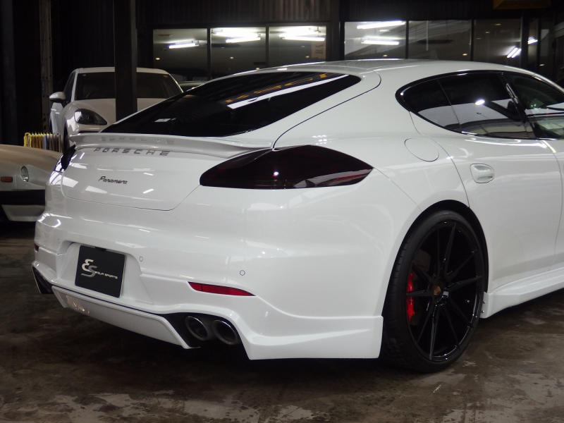 ポルシェ&nbsp;パナメーラ&nbsp;正規ディーラー車　2015yモデル　右ハンドル　EUR-GTエアロ　ES22インチアルミ　ESローダウンサス&nbsp;中古車