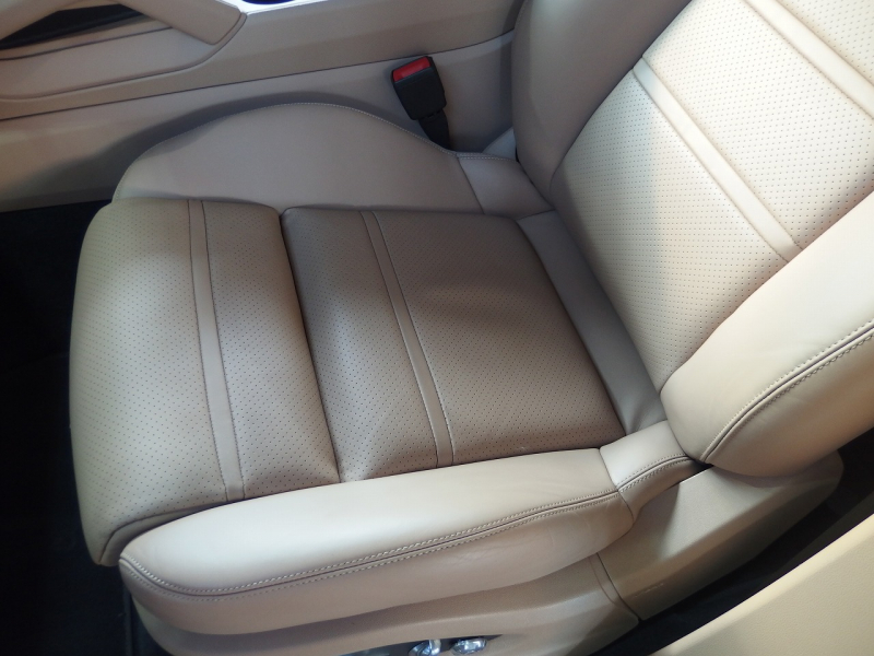 ポルシェ&nbsp;カイエン&nbsp;2019yモデル　正規ディーラー車　右ハンドル&nbsp;中古車