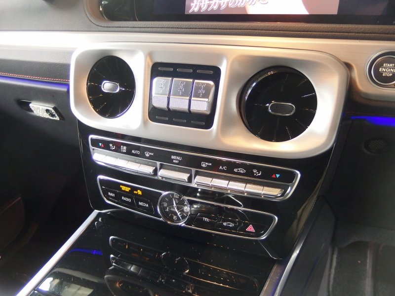 メルセデスベンツ&nbsp;Gクラス&nbsp;G400d　AMGライン　WALD24inアルミ　WALDフロントリップ　右ハンドル&nbsp;中古車