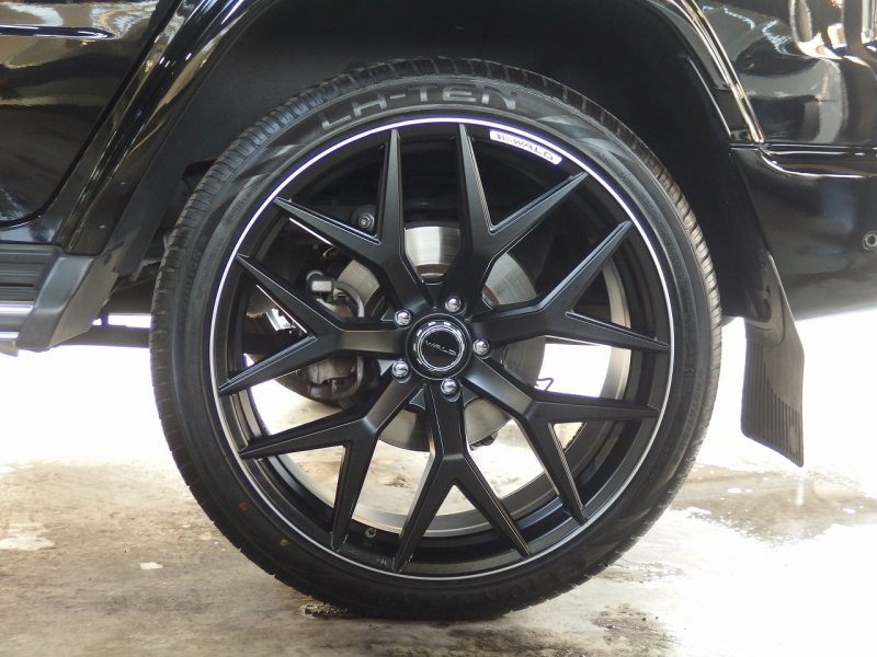 メルセデスベンツ&nbsp;Gクラス&nbsp;G400d　AMGライン　WALD24inアルミ　WALDフロントリップ　右ハンドル&nbsp;中古車