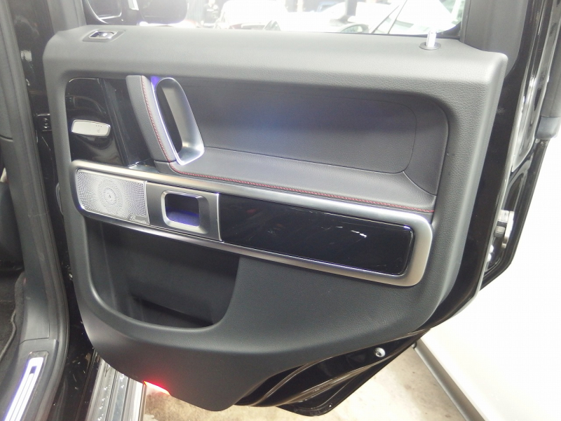 メルセデスベンツ&nbsp;Gクラス&nbsp;G400d　AMGライン　WALD24inアルミ　WALDフロントリップ　右ハンドル&nbsp;中古車