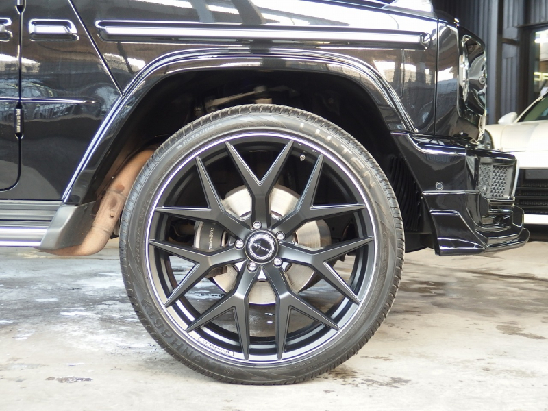 メルセデスベンツ&nbsp;Gクラス&nbsp;G400d　AMGライン　WALD24inアルミ　WALDフロントリップ　右ハンドル&nbsp;中古車