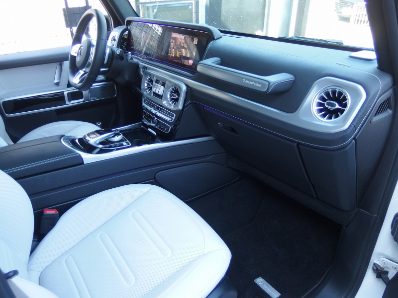 メルセデスベンツ&nbsp;Gクラス&nbsp;G400d　左ハンドル　AMGライン　マニュファクトゥーアプログラム　ホワイトレザー&nbsp;中古車