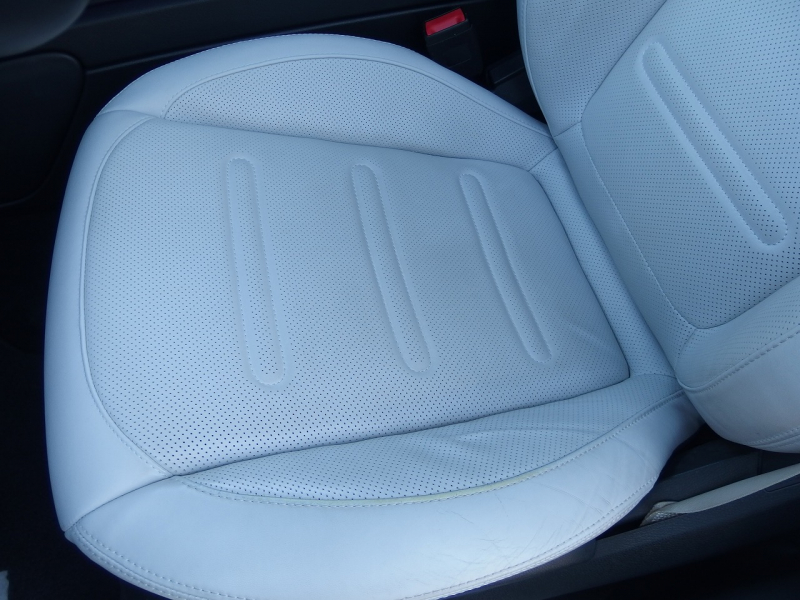 メルセデスベンツ&nbsp;Gクラス&nbsp;G400d　左ハンドル　AMGライン　マニュファクトゥーアプログラム　ホワイトレザー&nbsp;中古車