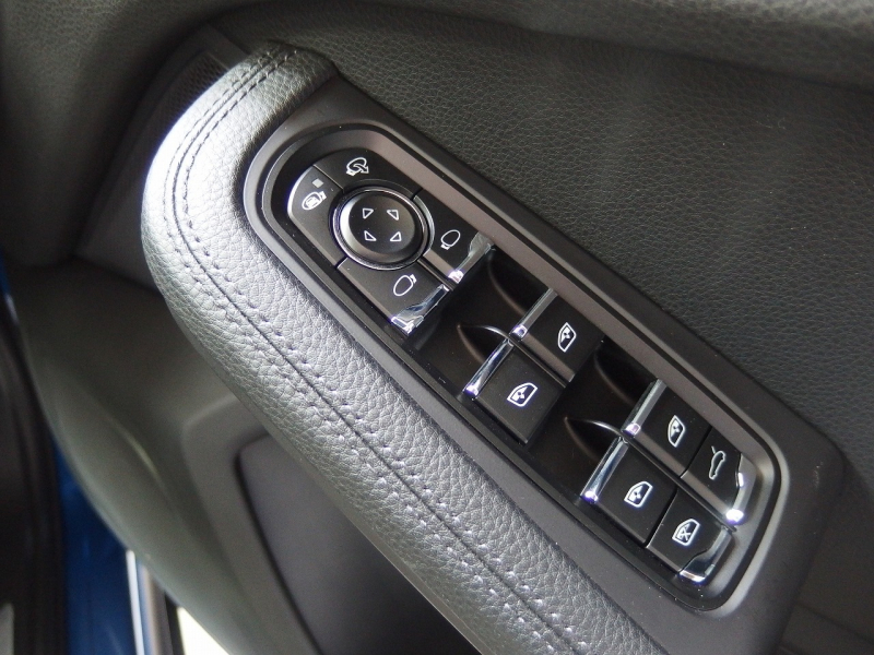 ポルシェ&nbsp;マカン&nbsp;S　正規ディーラー車　右ハンドル&nbsp;中古車