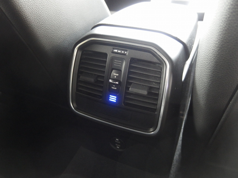 ポルシェ&nbsp;マカン&nbsp;S　正規ディーラー車　右ハンドル&nbsp;中古車