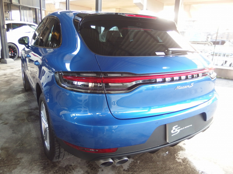 ポルシェ&nbsp;マカン&nbsp;S　正規ディーラー車　右ハンドル&nbsp;中古車