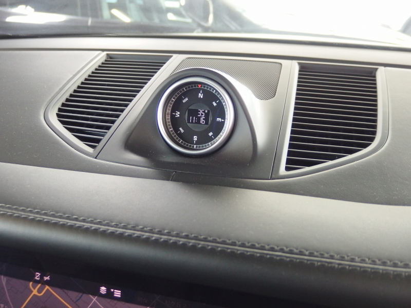 ポルシェ&nbsp;マカン&nbsp;S　正規ディーラー車　右ハンドル&nbsp;中古車