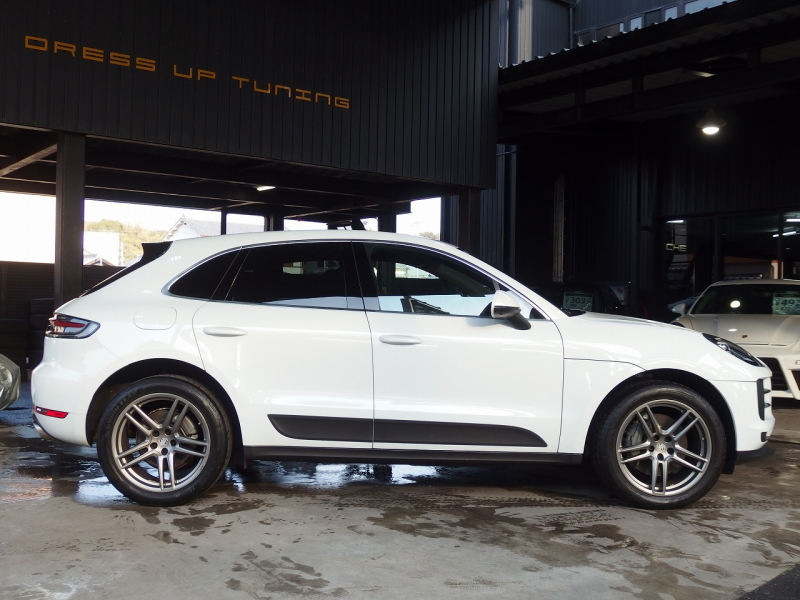 ポルシェ&nbsp;マカン&nbsp;S　正規ディーラー車　右ハンドル&nbsp;中古車