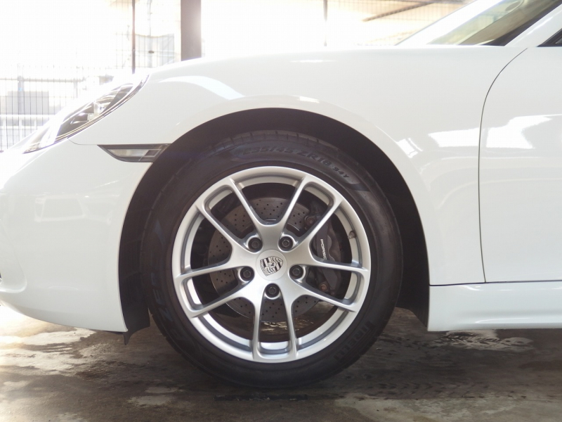 ポルシェ&nbsp;718 ケイマン&nbsp;正規ディーラー車　PDK　左ハンドル　正規&nbsp;中古車