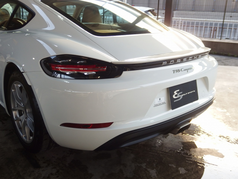 ポルシェ&nbsp;718 ケイマン&nbsp;正規ディーラー車　PDK　左ハンドル　正規&nbsp;中古車