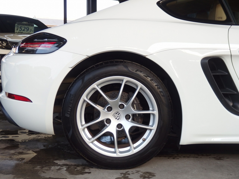 ポルシェ&nbsp;718 ケイマン&nbsp;正規ディーラー車　PDK　左ハンドル　正規&nbsp;中古車