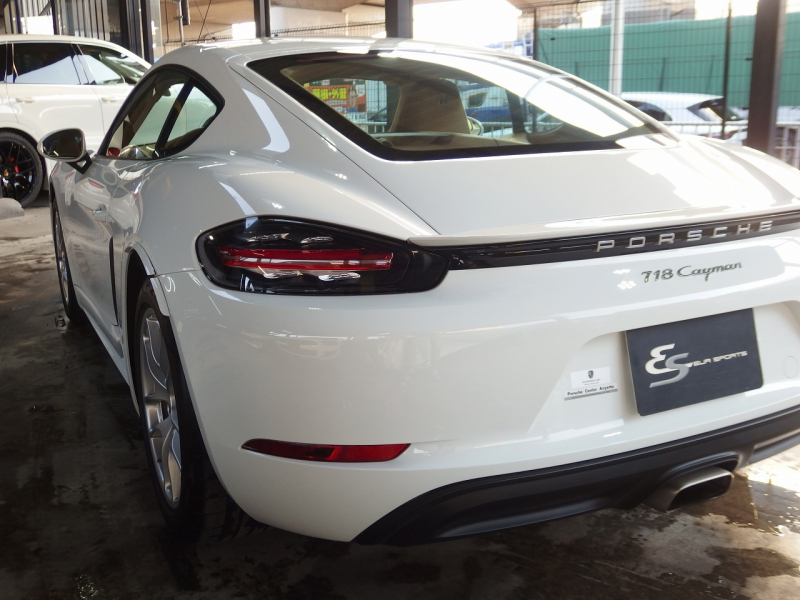 ポルシェ&nbsp;718 ケイマン&nbsp;正規ディーラー車　PDK　左ハンドル　正規&nbsp;中古車