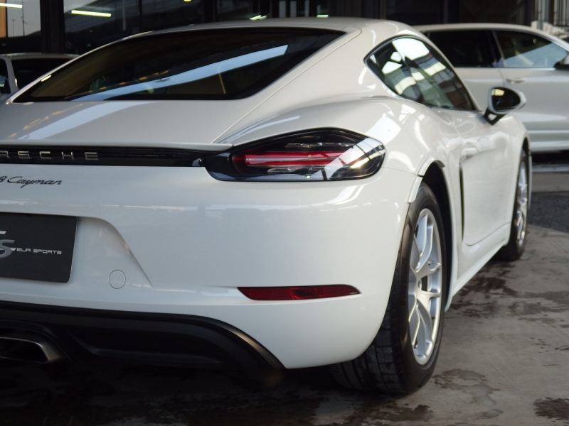 ポルシェ&nbsp;718 ケイマン&nbsp;正規ディーラー車　PDK　左ハンドル　正規&nbsp;中古車