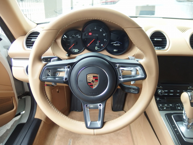 ポルシェ&nbsp;718 ケイマン&nbsp;正規ディーラー車　PDK　左ハンドル　正規&nbsp;中古車